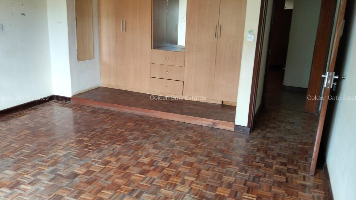 6 Bed House with En Suite in Karen - 16