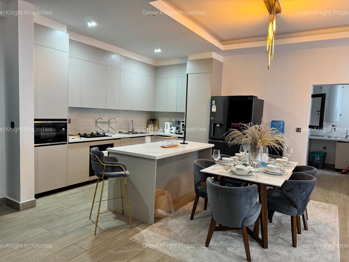 Serviced 3 Bed Apartment with En Suite in Riverside - 1