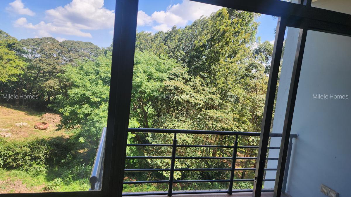 Serviced 3 Bed Apartment with En Suite at Isk - 4