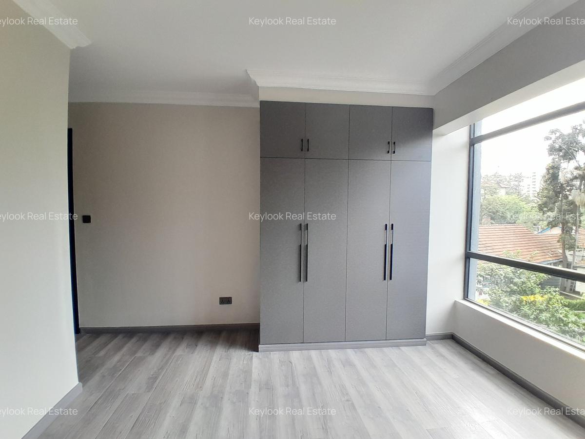 4 Bed Apartment with En Suite at Makueni Close - 13