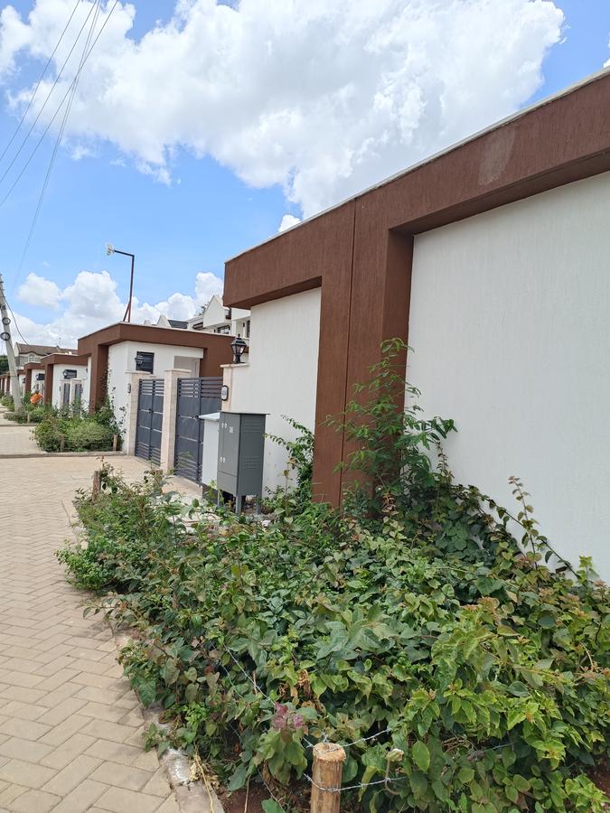 4 Bed Townhouse with En Suite at Near Mugoya Estate - 20