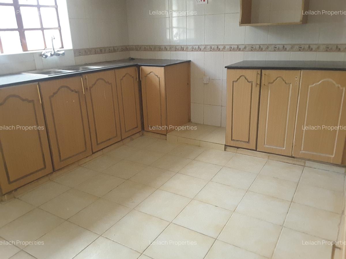 5 Bed House with En Suite in Ongata Rongai - 20