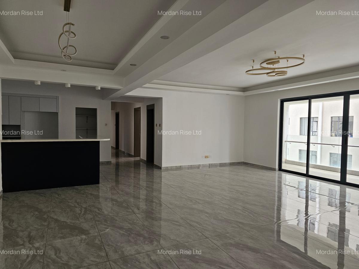 4 Bed Apartment with En Suite in Lavington - 4