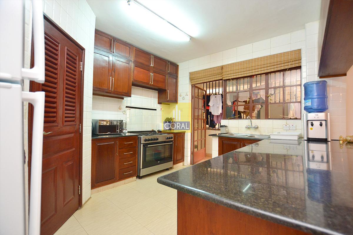 3 Bed Apartment with En Suite at Close To Limuru Road - 5