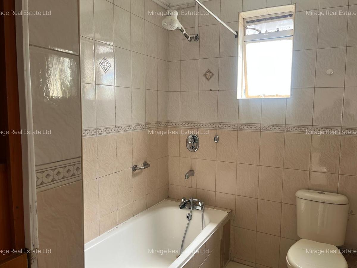 4 Bed Apartment with Borehole in Kilimani - 20