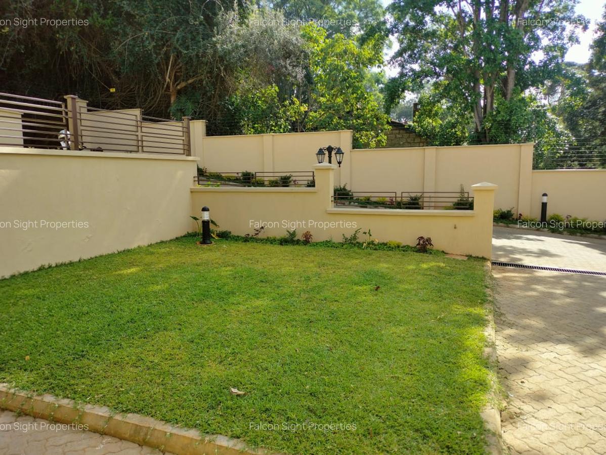 5 Bed Townhouse with Walk In Closet in Lavington - 2