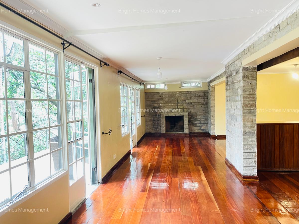 4 Bed House with En Suite in Gigiri - 5