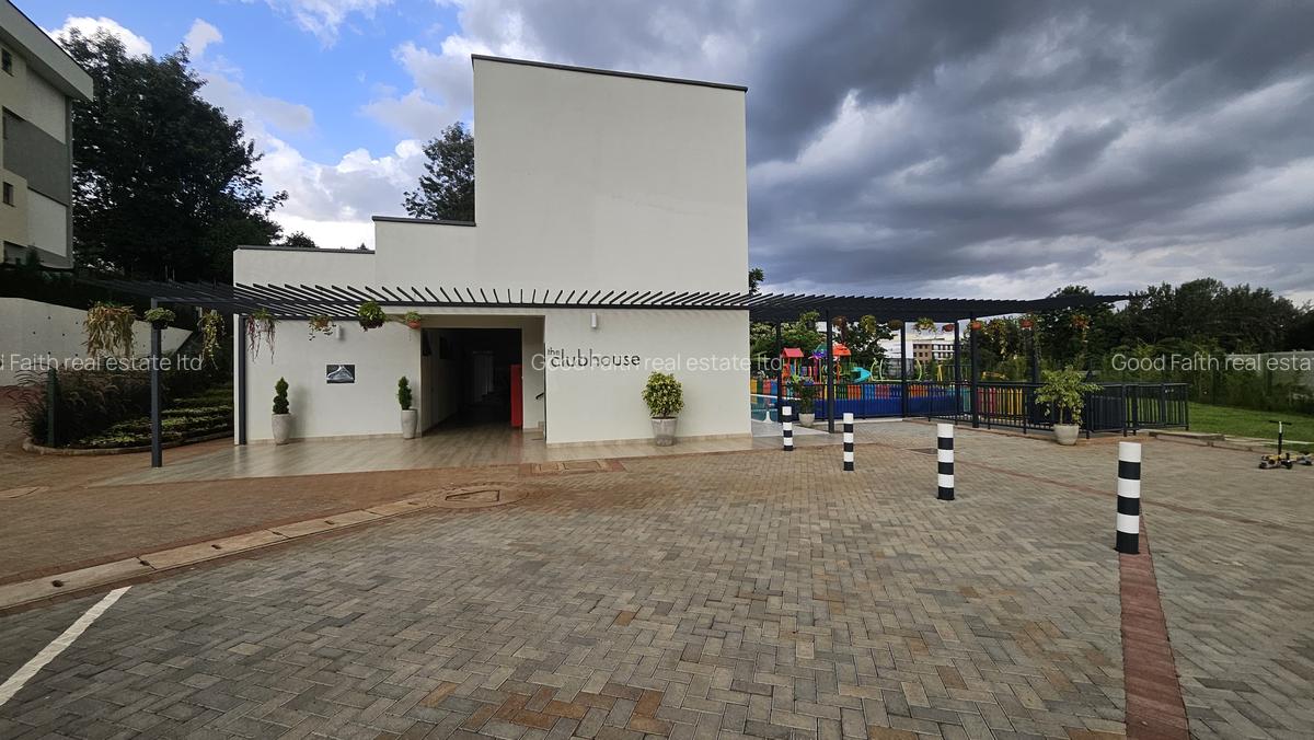 4 Bed Apartment with En Suite at Two Rivers - 12