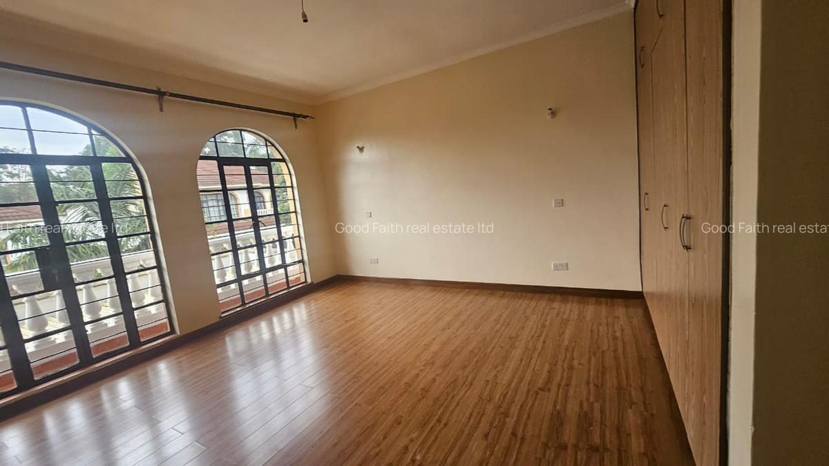 4 Bed Townhouse with En Suite in Kiambu Road - 7