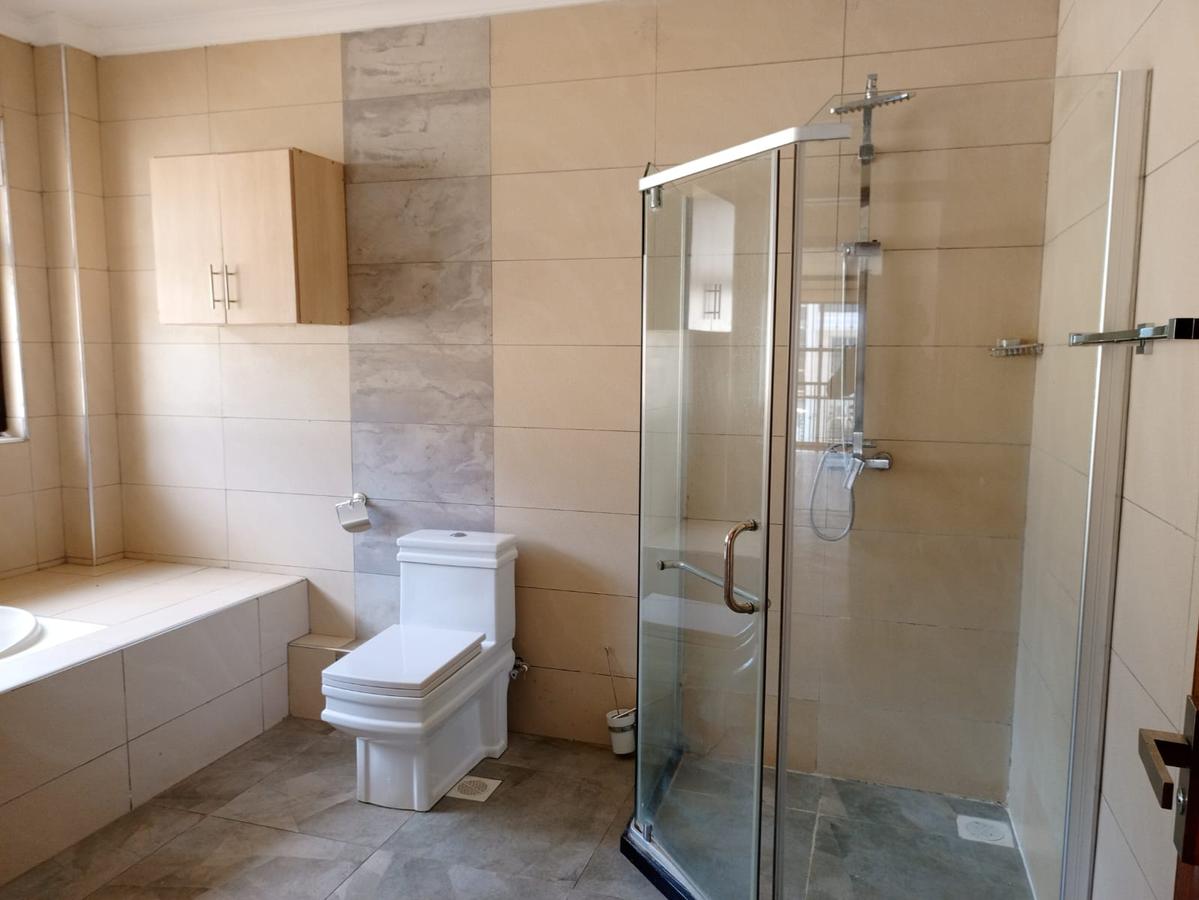 6 Bed House with En Suite in Kitisuru - 17