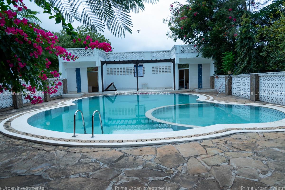 4 Bed House with En Suite in Vipingo - 3