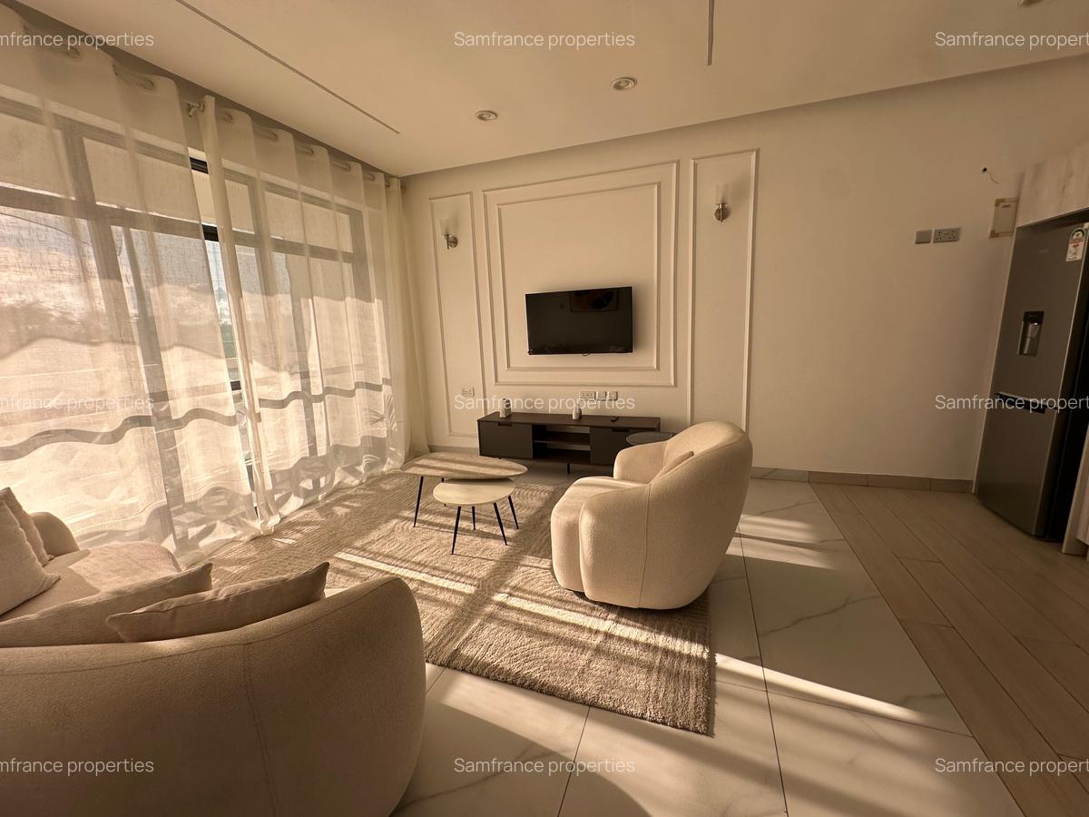 Serviced 1 Bed Apartment with En Suite at Baobab Road - 3