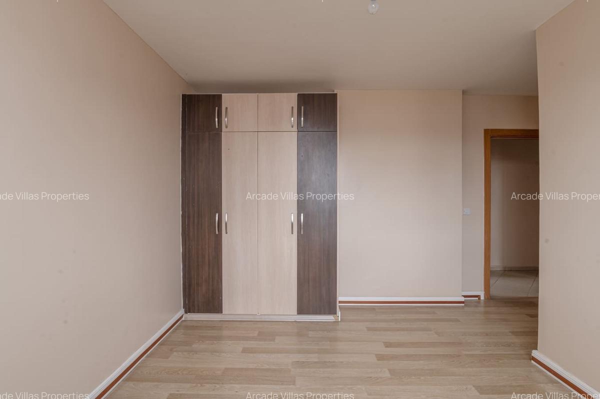 3 Bed Apartment with En Suite in Kileleshwa - 15