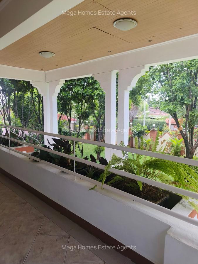 5 Bed House with En Suite in Runda - 5