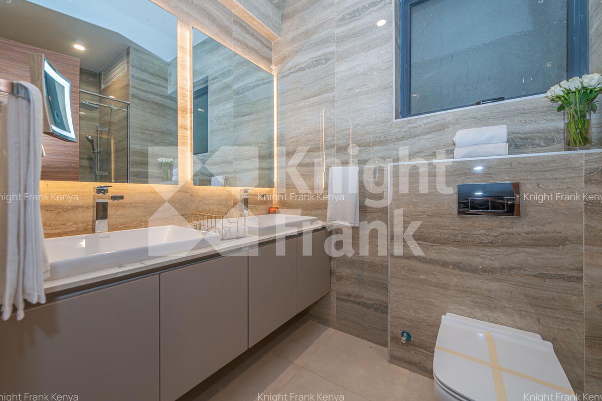 1 Bed Apartment with En Suite at Riverside Drive - 13