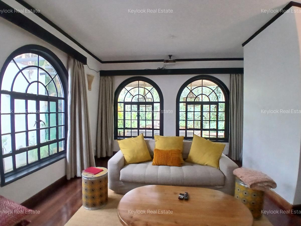 4 Bed Townhouse with En Suite at Riverside Drive - 10