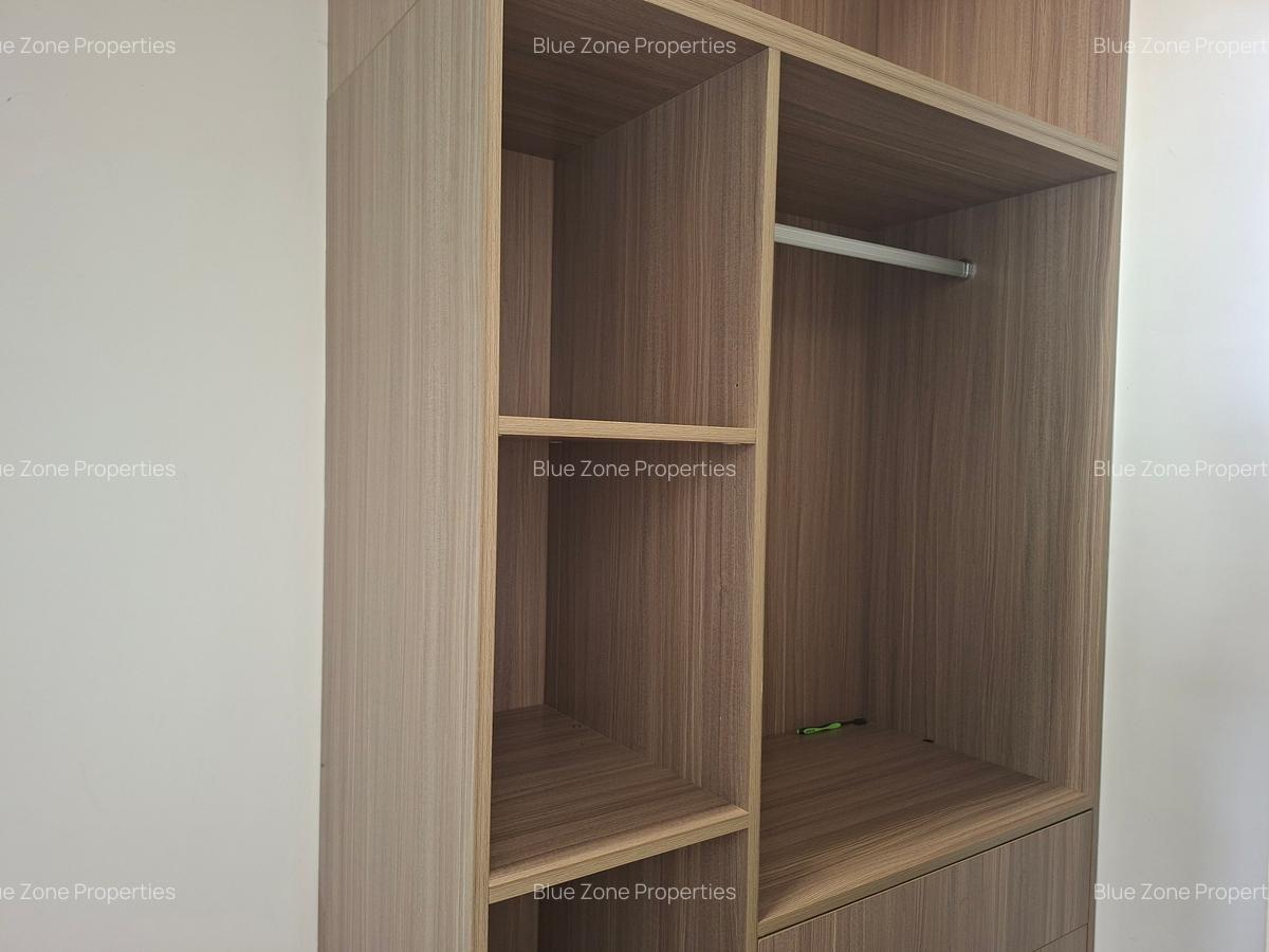 4 Bed Townhouse with En Suite at Off Glory Rd - 14