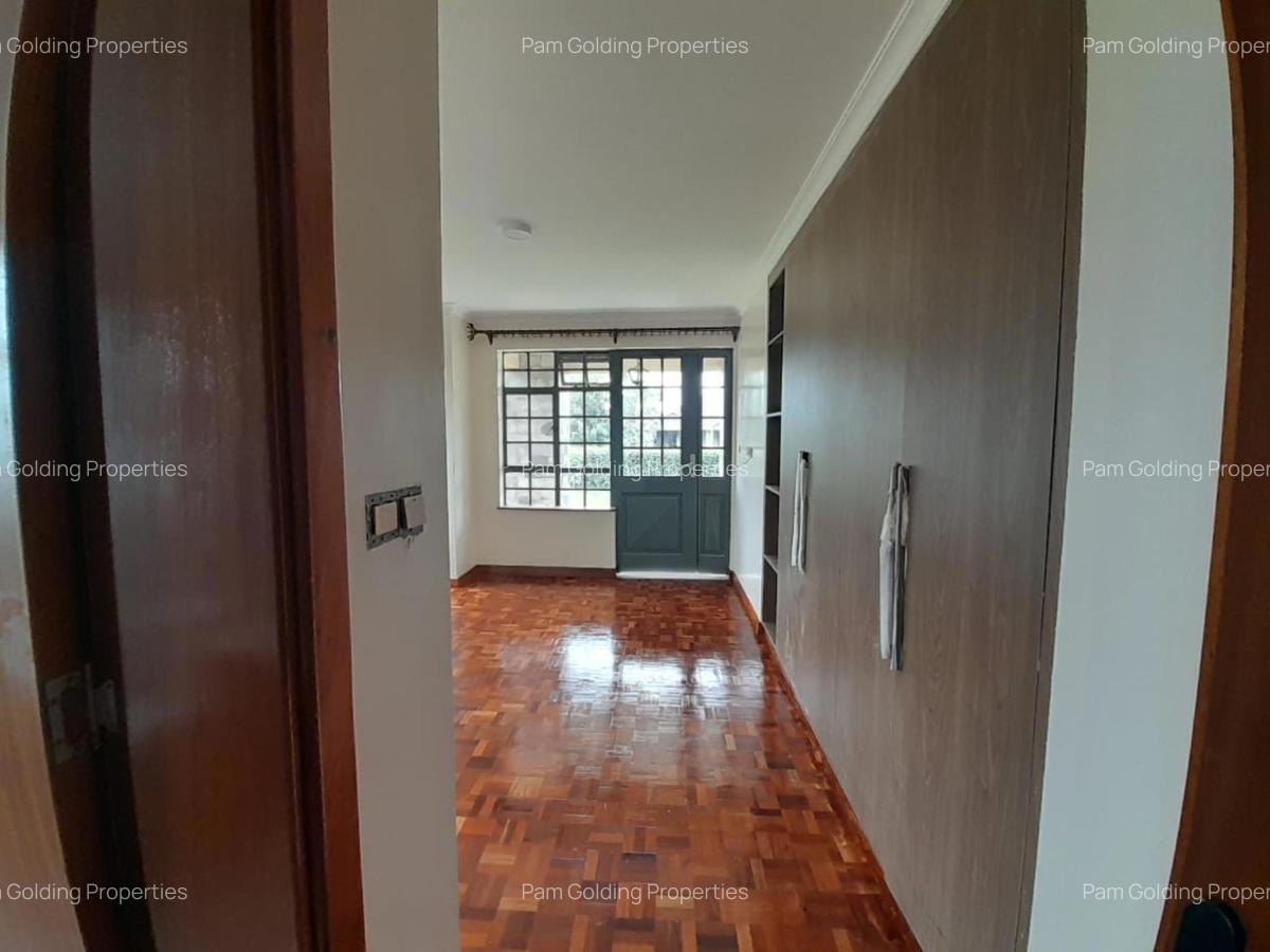 5 Bed House with En Suite in Karen - 12