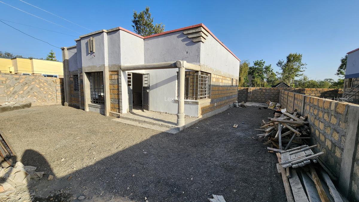 3 Bed House with En Suite at Rimpa - 8