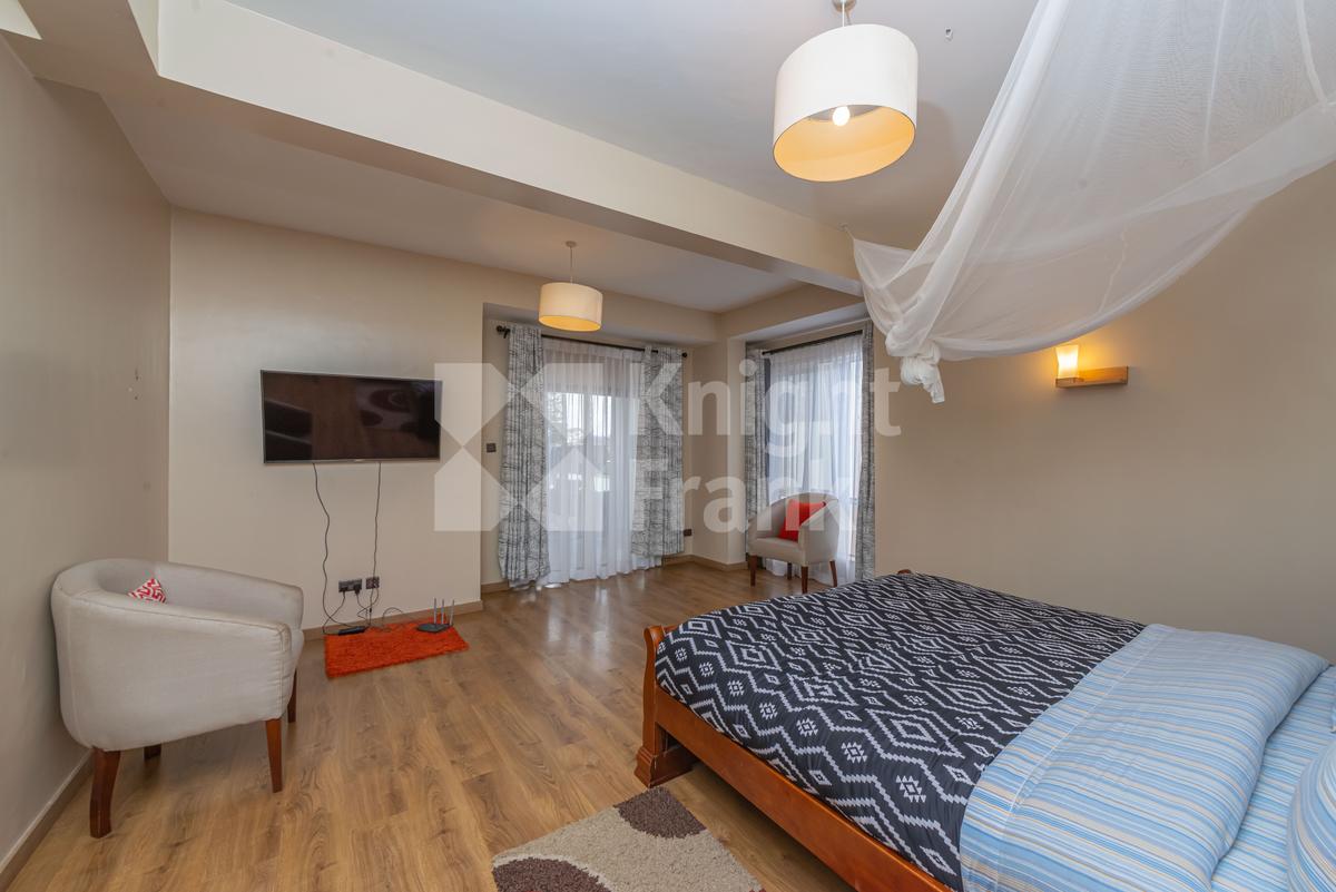 3 Bed Apartment with En Suite at Vanga Street - 10