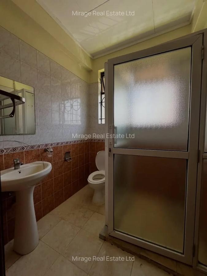 3 Bed Apartment with Staff Quarters in Kilimani - 7