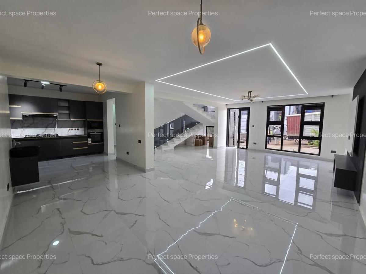 4 Bed Villa with En Suite in Ruiru - 4