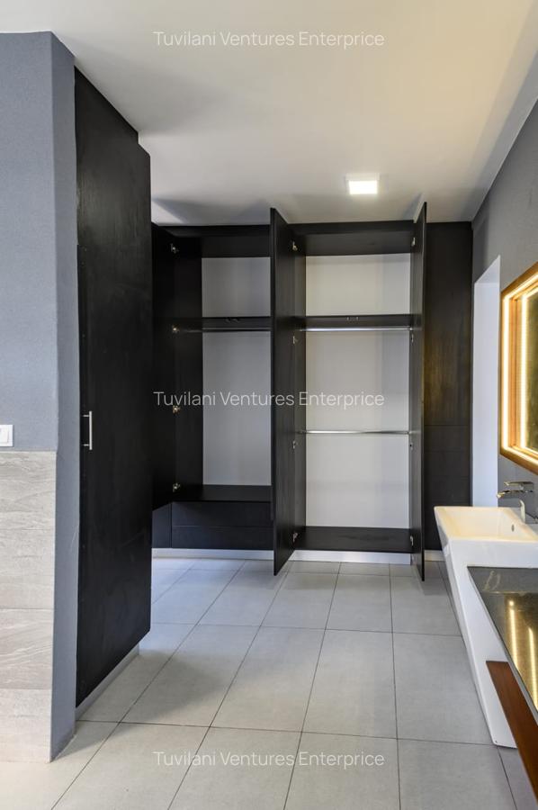 4 Bed Villa with En Suite at Nyali Mombasa - 6