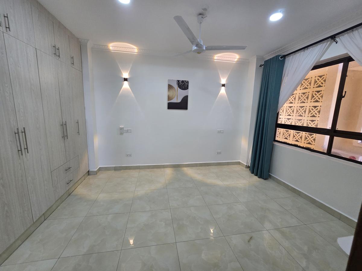 3 Bed Apartment with En Suite at Nyali Road - 6 3 Bed Apartment with En Suite at Nyali Road - 6