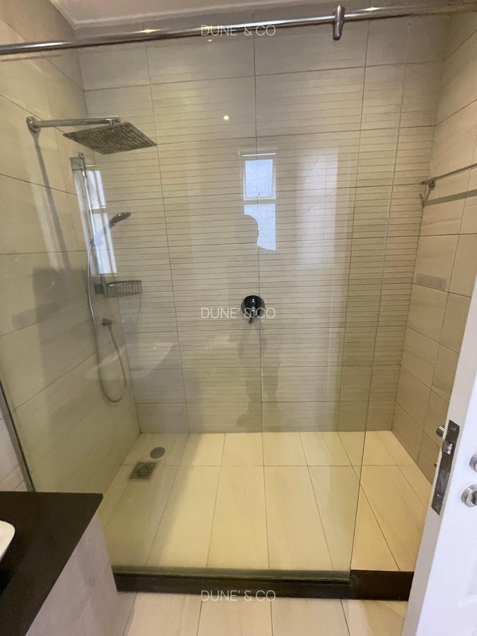 2 Bed Apartment with En Suite in Westlands Area - 11