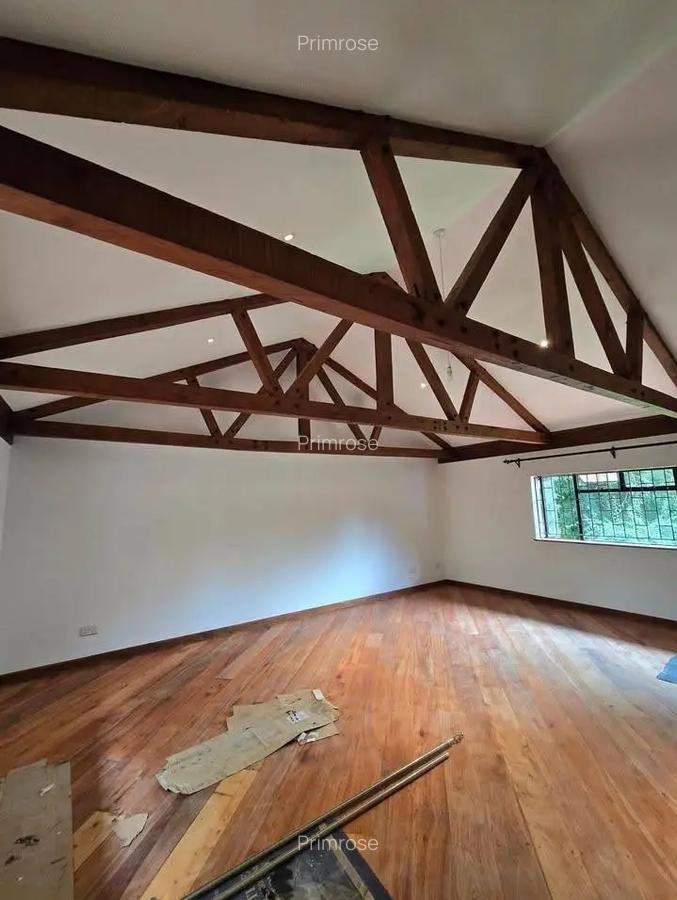 6 Bed House in Kitisuru - 3