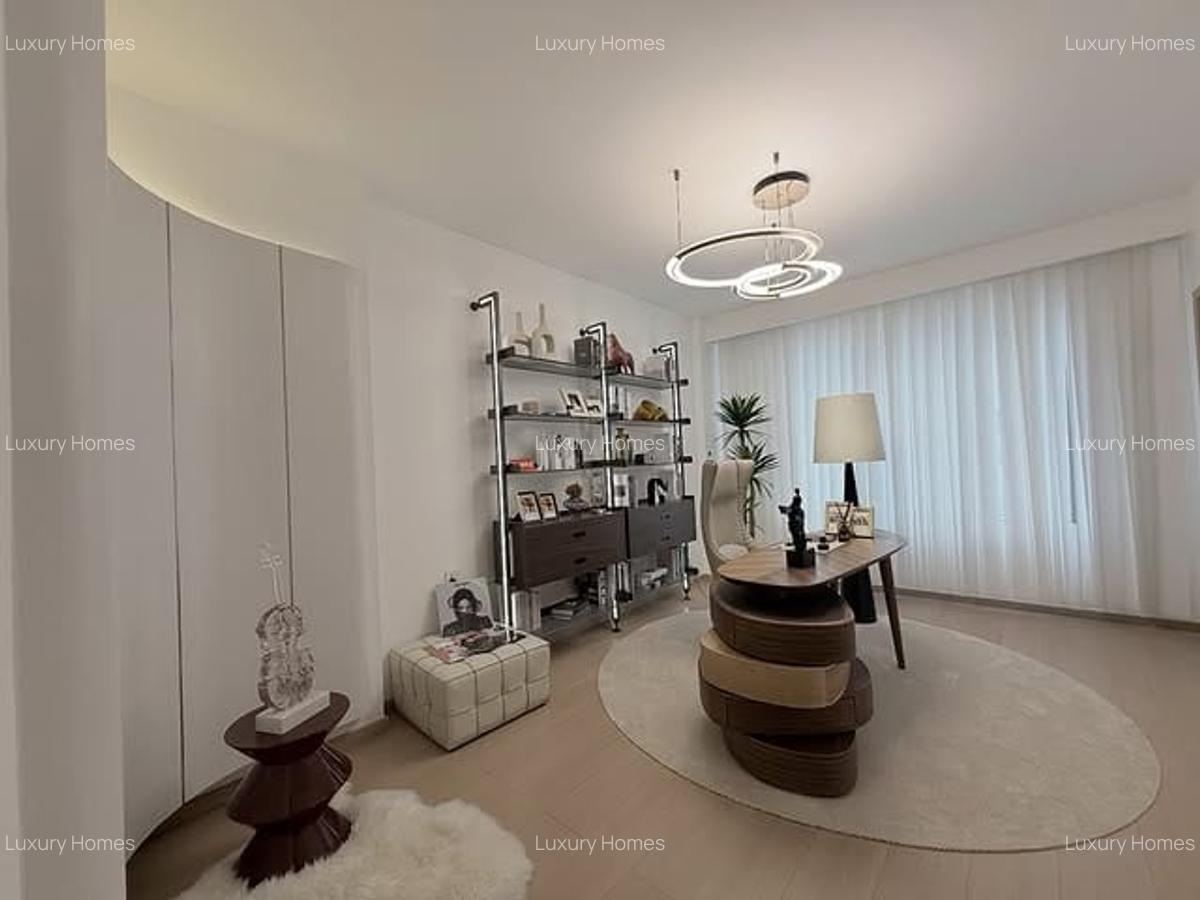 3 Bed Apartment with Gym in Valley Arcade - 6