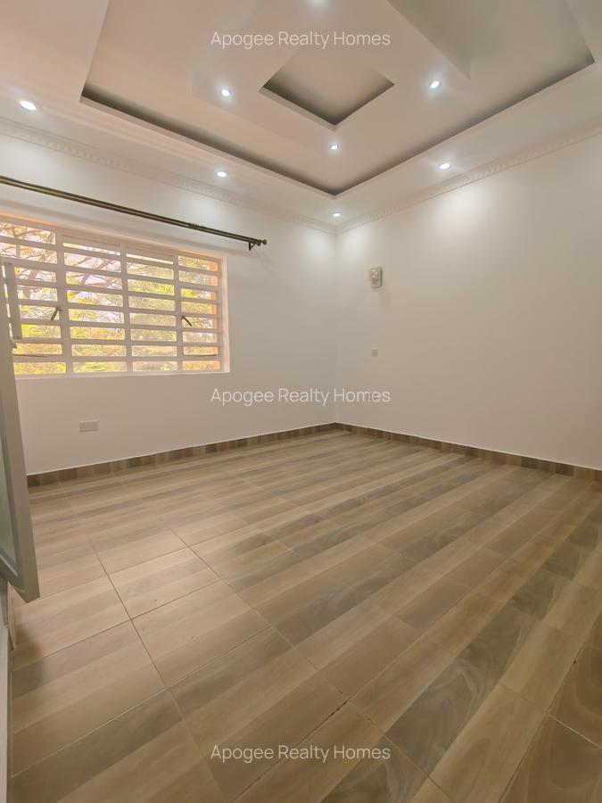 3 Bed Apartment with En Suite at Nairobi - 14