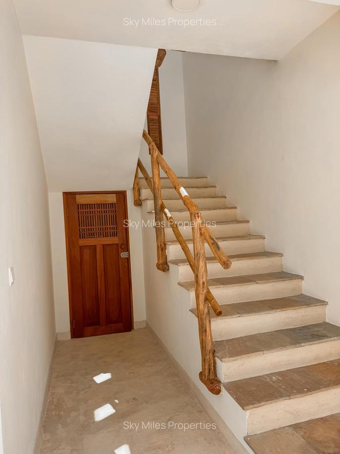 3 Bed Villa with En Suite at Watamu - 19