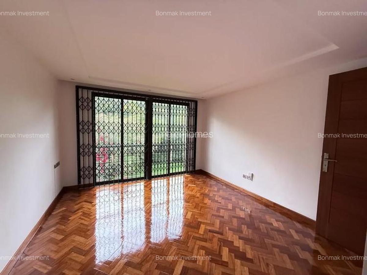 5 Bed Townhouse with En Suite at Mzima Springs. - 16