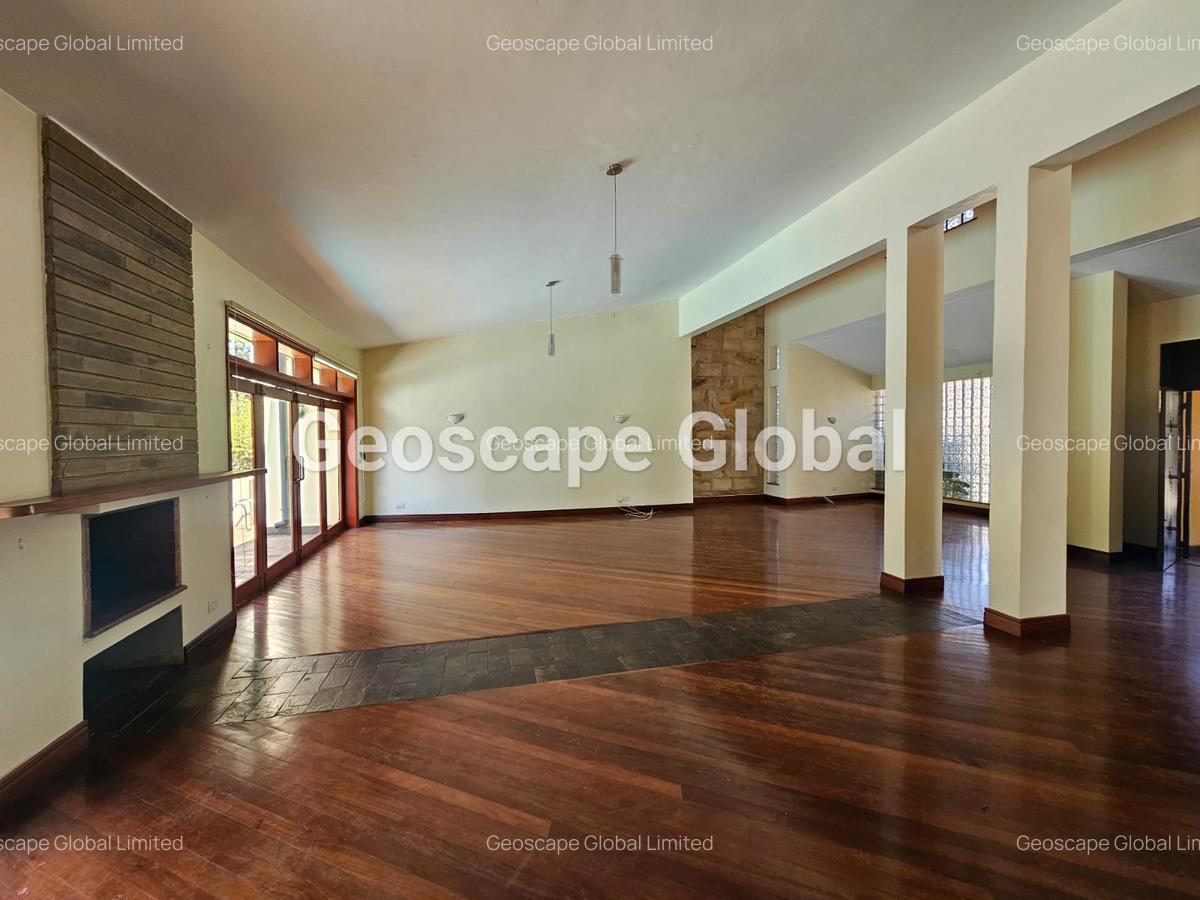 4 Bed House with En Suite in Runda - 7