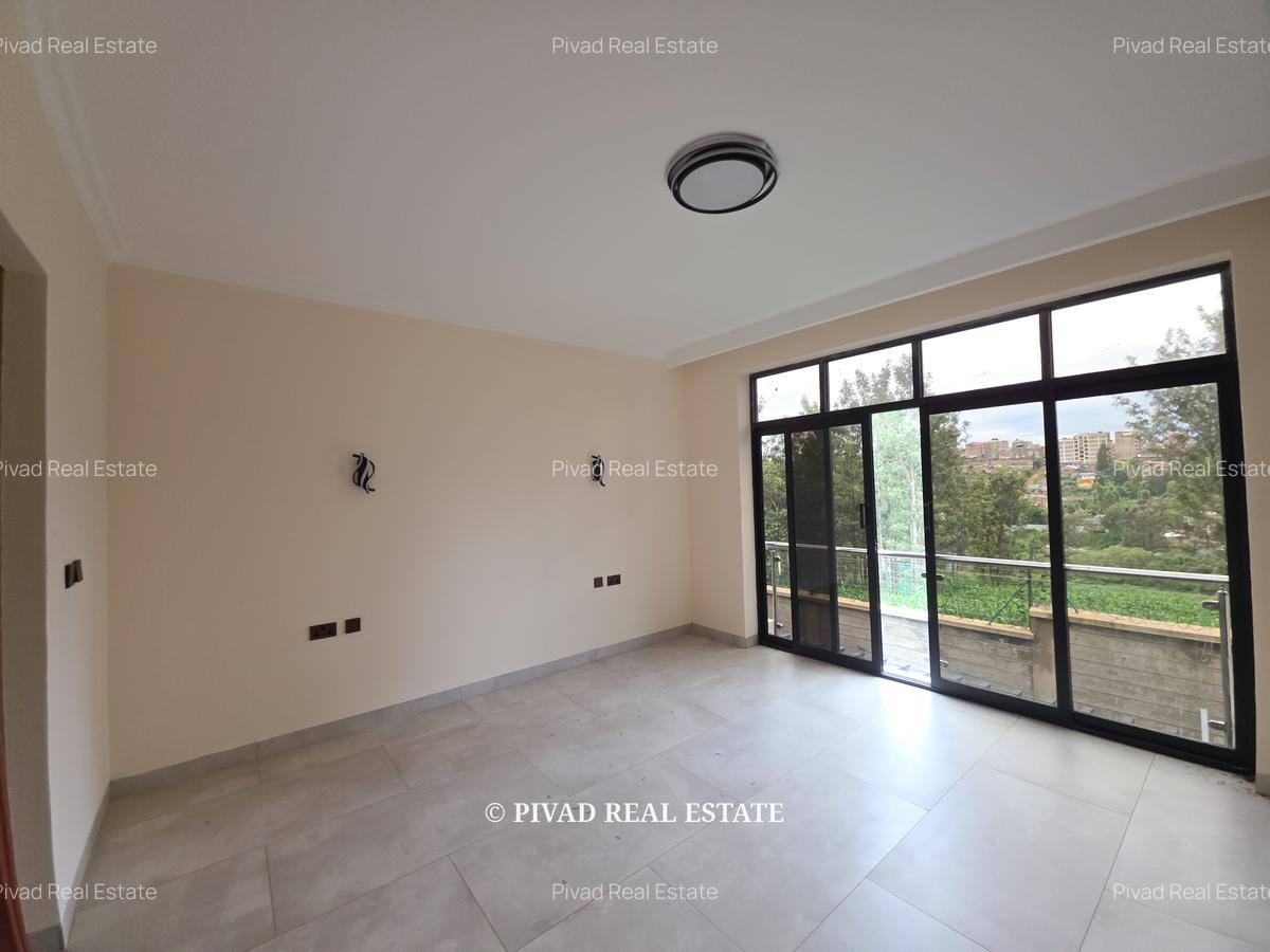 4 Bed Townhouse with Garden in Kiambu Road - 7