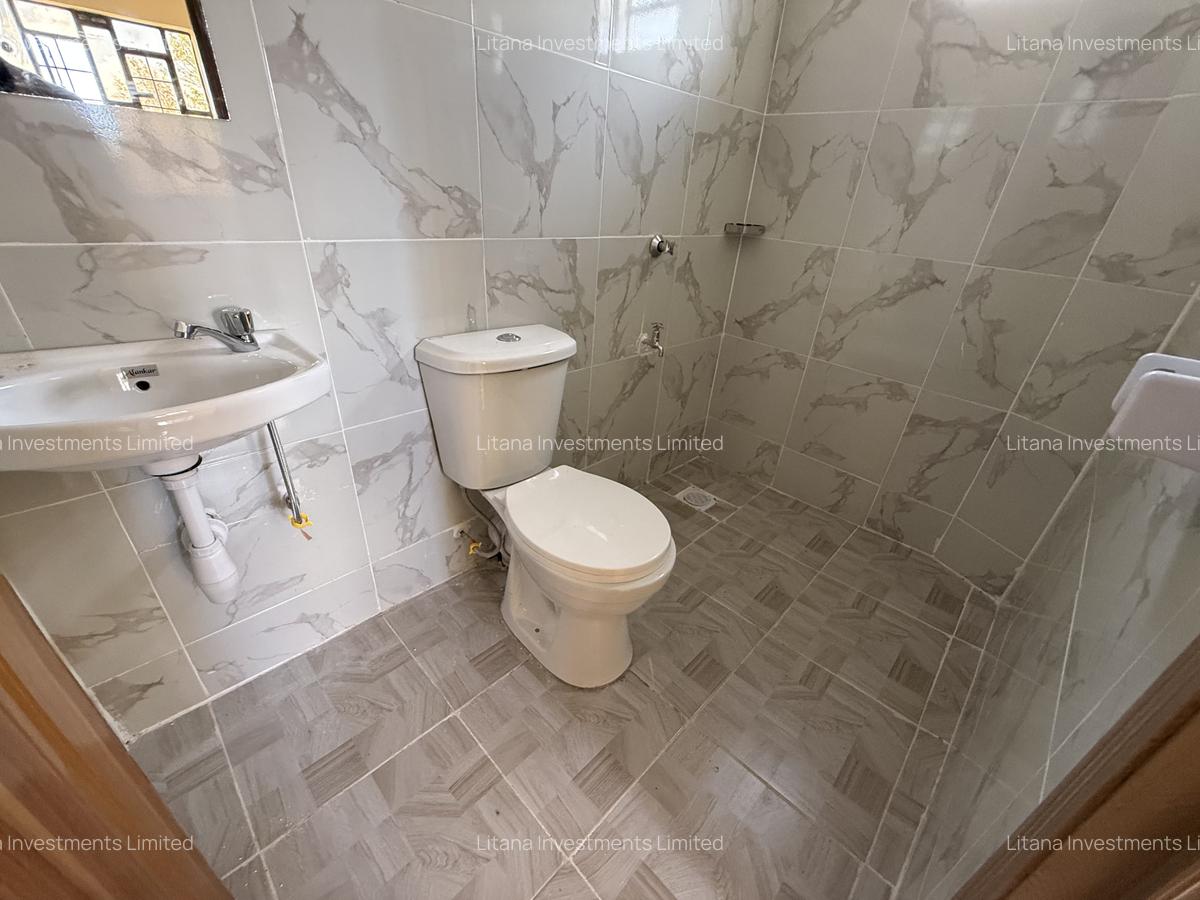 3 Bed House with En Suite in Kitengela - 11