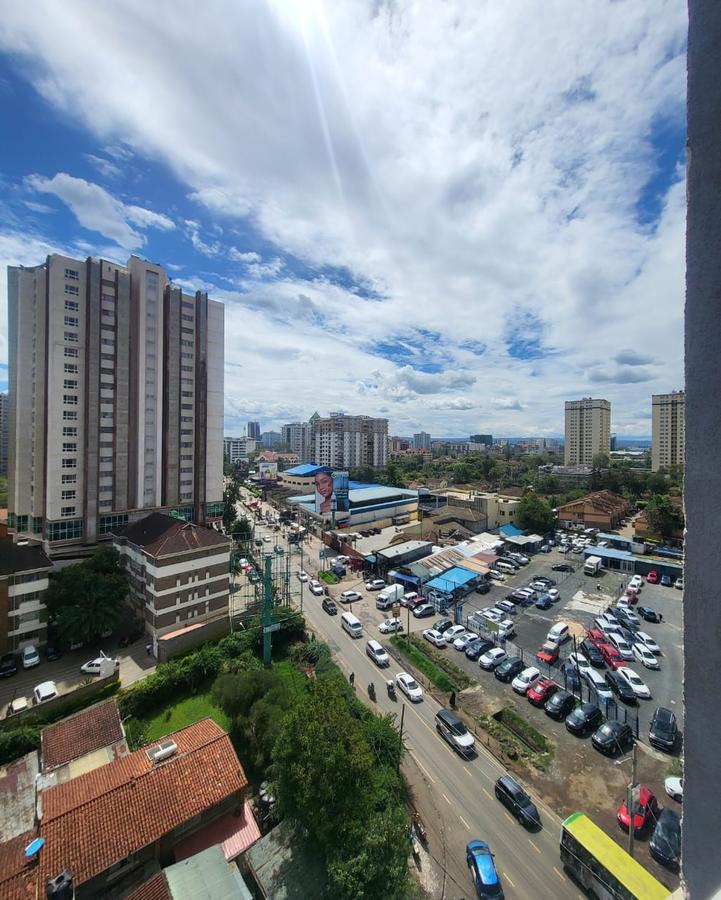 3 Bed Apartment with En Suite in Kilimani - 6