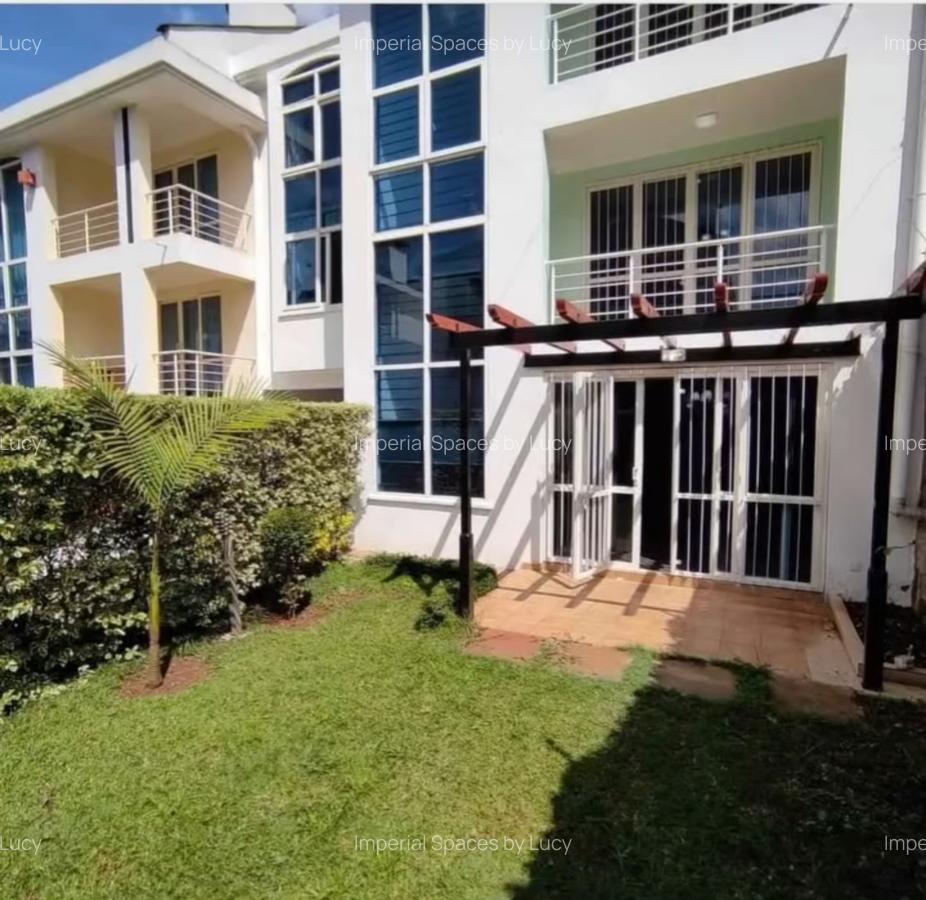 4 Bed Villa with En Suite in Riara Road - 1
