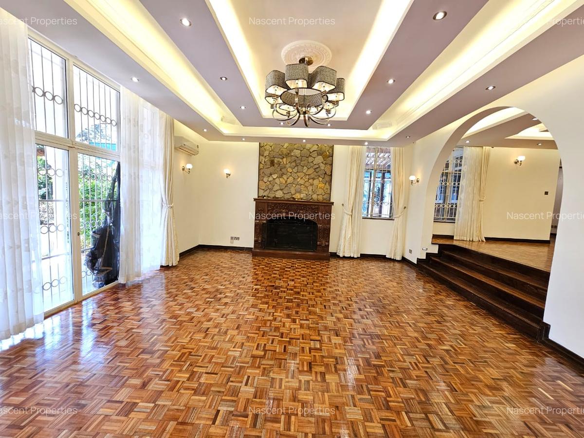 4 Bed House with En Suite in Runda - 5