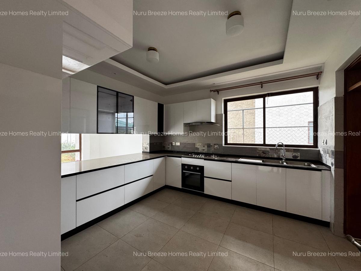 4 Bed Townhouse with En Suite in Kiambu Road - 19