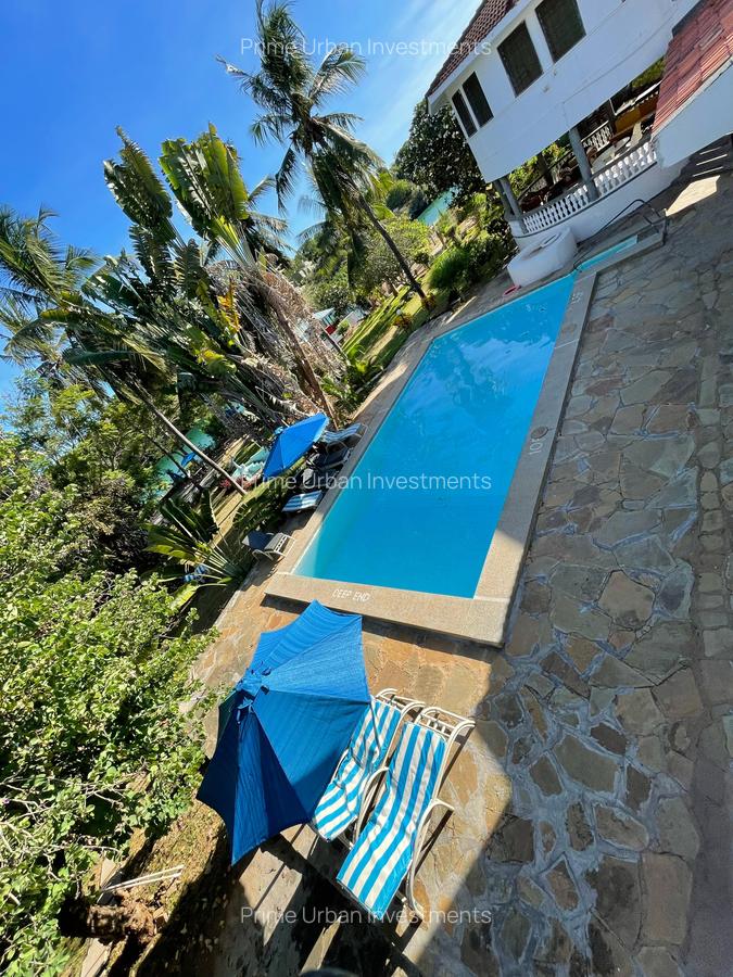 7 Bed Villa with En Suite in Mtwapa - 7