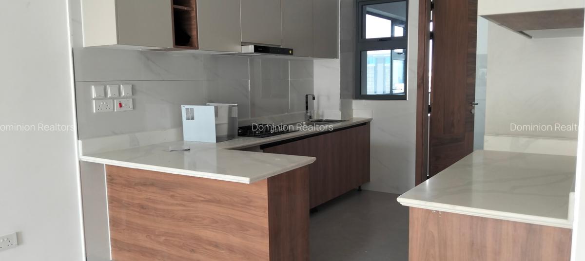 Serviced 2 Bed Apartment with En Suite in Westlands Area - 16