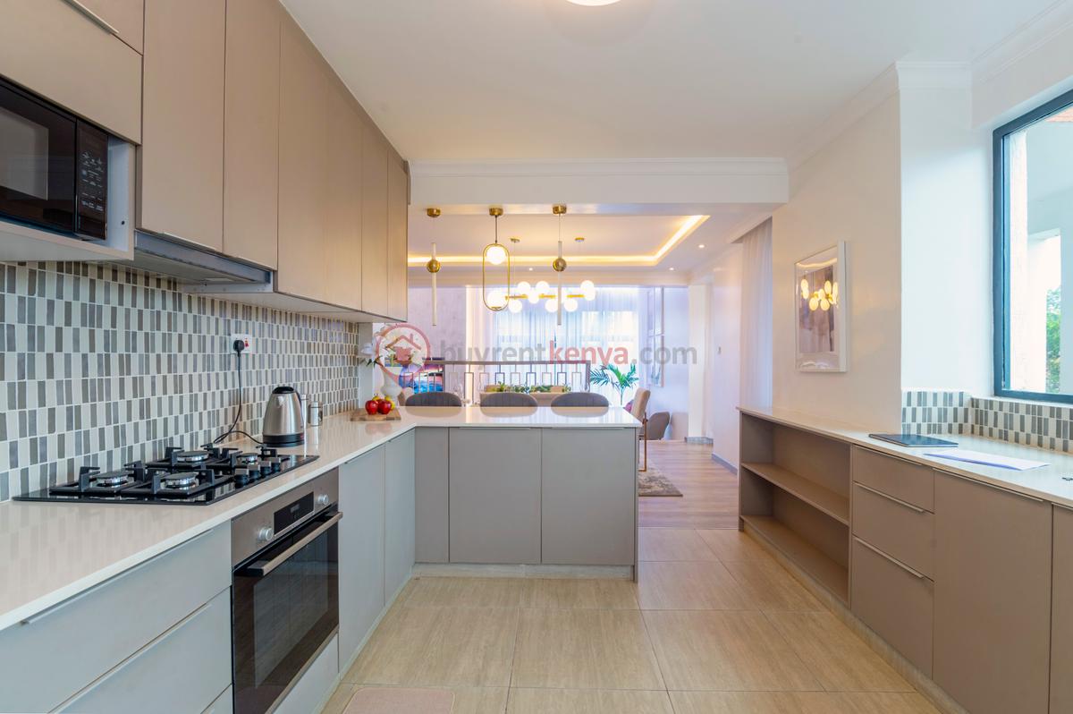 4 Bed Townhouse with En Suite at Brookview - 3