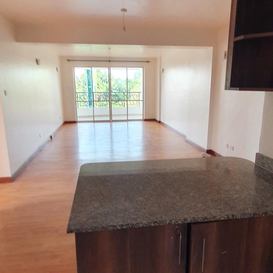 2 Bed Apartment with En Suite at Lavington - 8