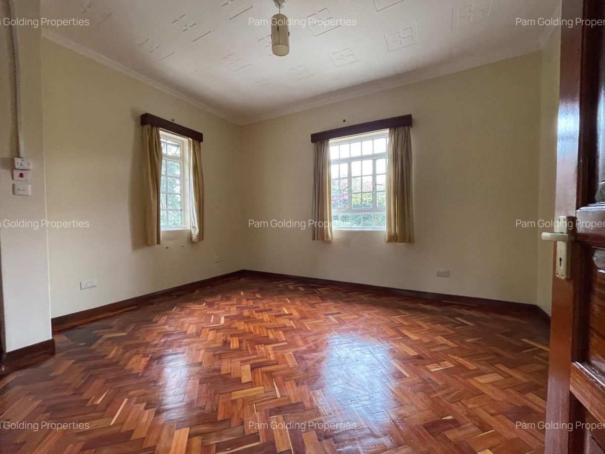 2 Bed Apartment with En Suite in Karen - 17