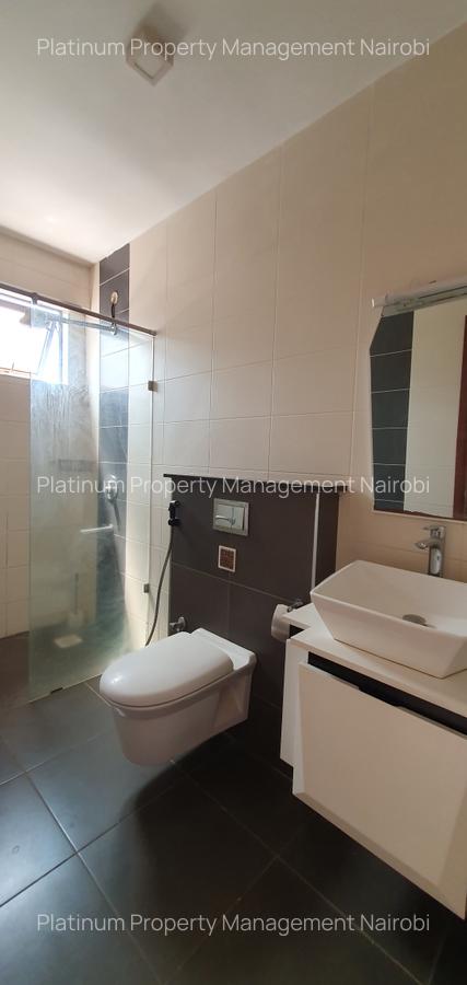2 Bed Apartment with En Suite in Parklands - 11