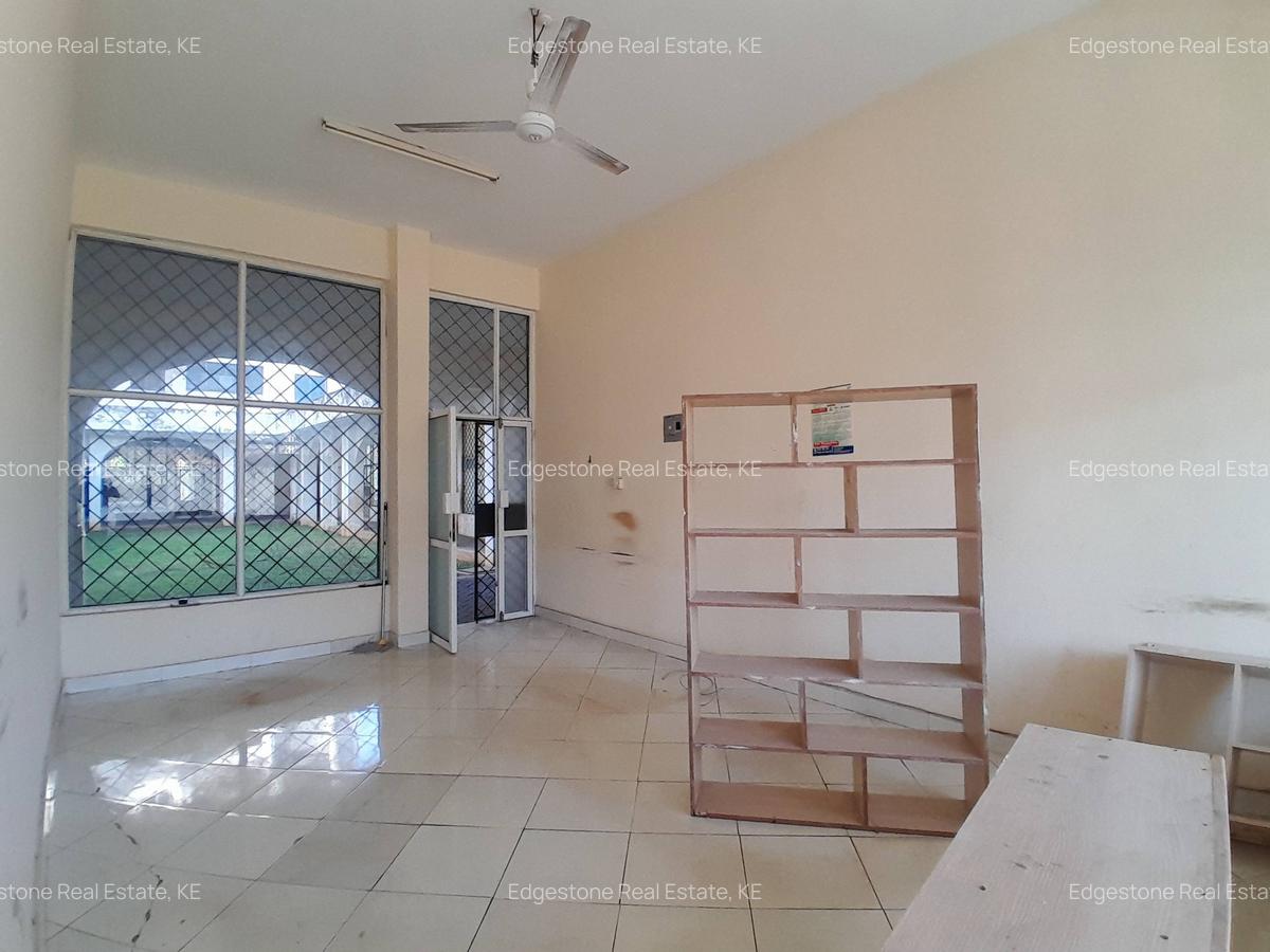 850 ft² Commercial Property with Parking in Nyali Area - 3
