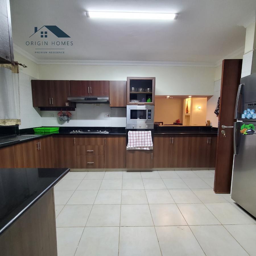 Furnished 3 Bed Apartment with En Suite at Dennis Pritt Road - 4