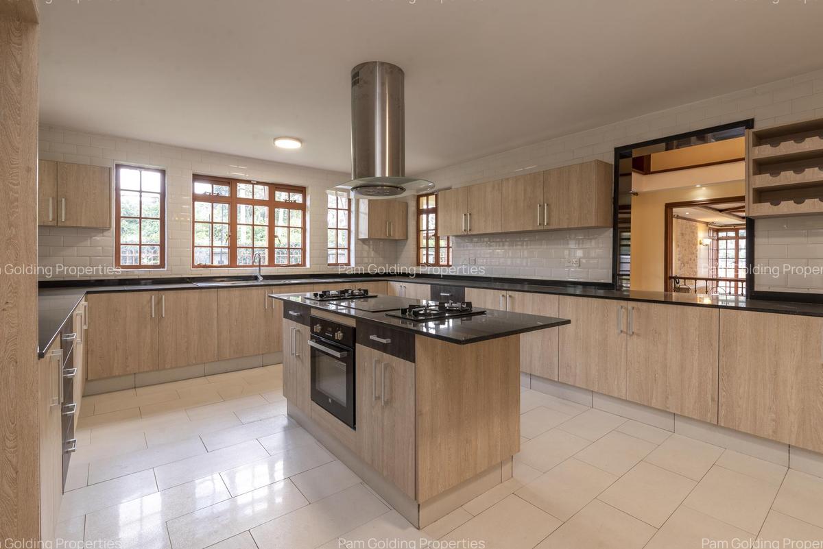 5 Bed House with En Suite in Karen - 6